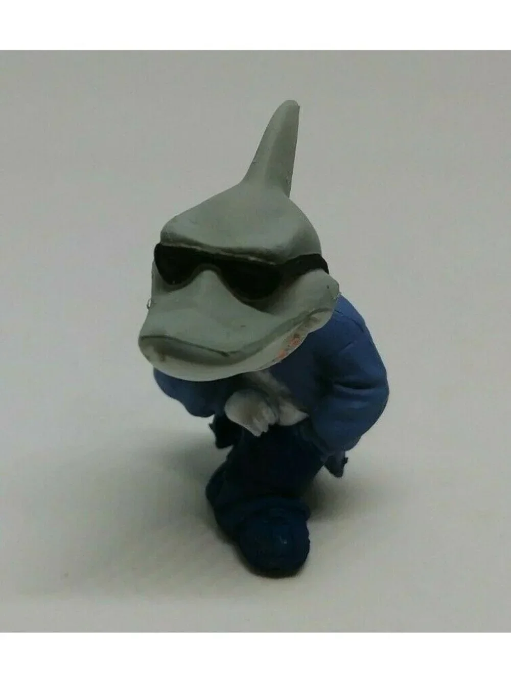 Neighborhood Rascals Sharky collectible retired 1.75